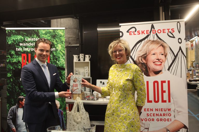 Boeklancering Bloei van Elske Doets in Maastricht